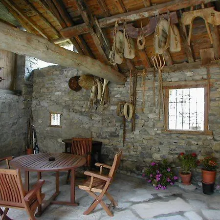 Апартаменты Casa Buisan Брото